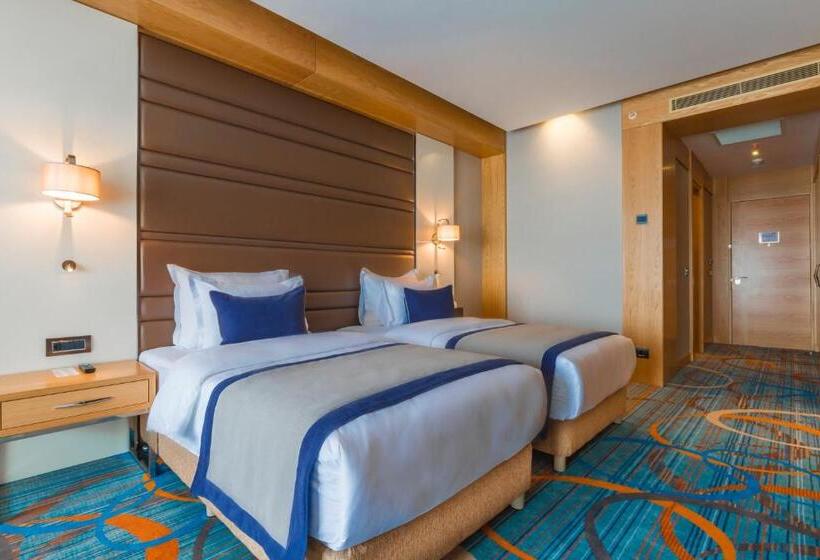 غرفة ديلوكس عائلية, Movenpick Winter Park Baku