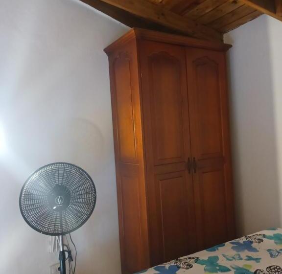 스탠다드 스튜디오, Doña Mayra Aparta Hotel, Rustico
