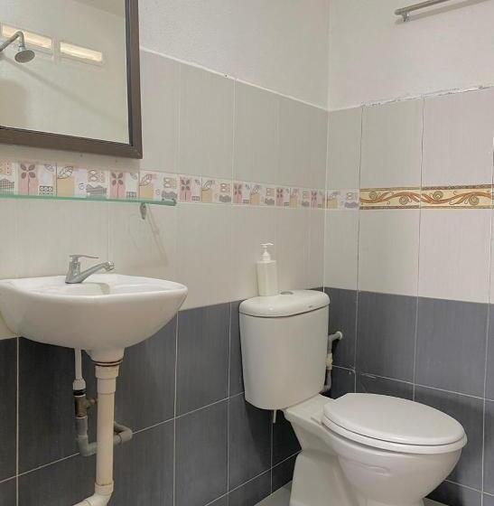 Семейный Номер Вид на Сад, Kurau Stone Chalet