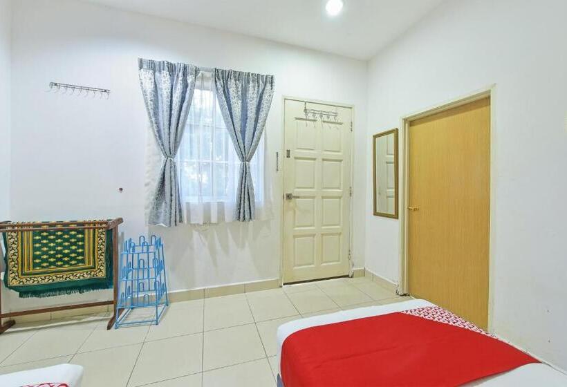 Номер Deluxe, Oyo 90879 Eleven Inn