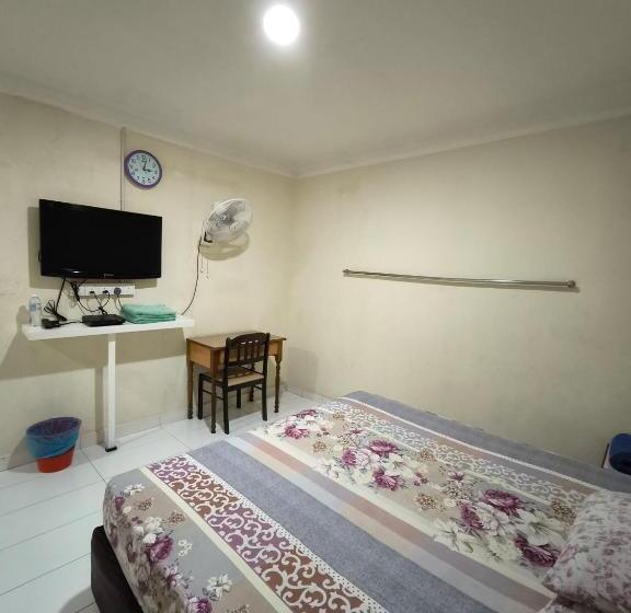 Номер Deluxe, Oyo 90895 Hotel Ikia