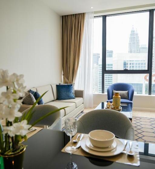سوئیت مدیریتی 2 خوابه, Pavilion Ceylon Hill Suites, Bukit Bintang By Perfect Host