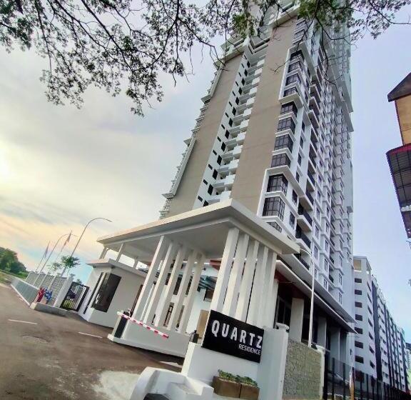 آپارتمان 1 خوابه با بالکن, Mykeythe Quartz A 06 03a Melaka City