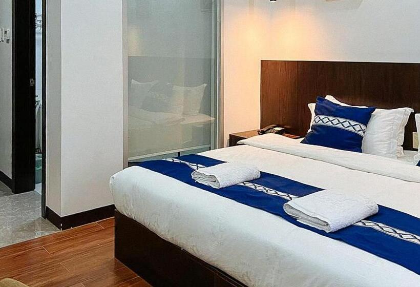 스탠다드 룸 킹사이즈 침대, Yy City Garden Hotel Arayat Pampanga