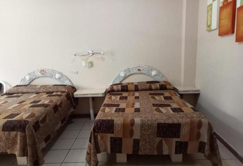 Номер Deluxe, Y Balneario Playa San Pablo