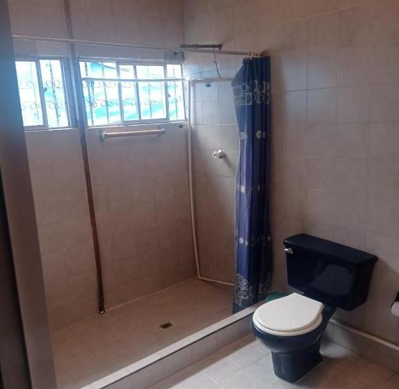 스탠다드 룸, Los Cocos Hostal