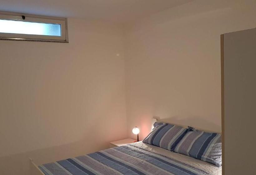 آپارتمان 1 خوابه, Case Vacanze A Torre San Giovanni