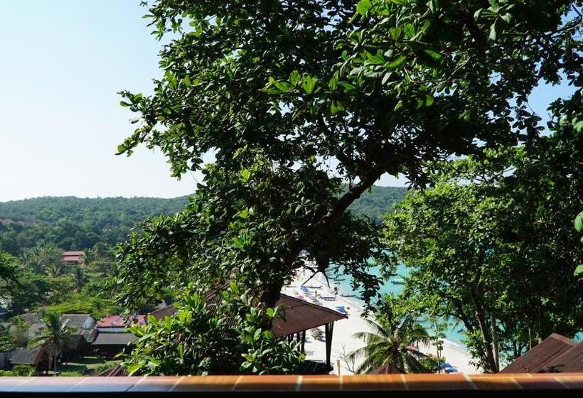 اتاق سوپریور با بالکن, D Rock Garden Resort