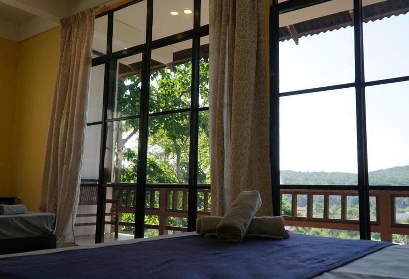 سوئیت دولوکس با چشم‌انداز, D Rock Garden Resort