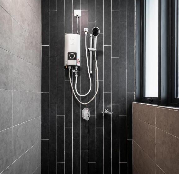 Апартаменты 3 Спальни, H20 Residence Ara Damansara By Airhost