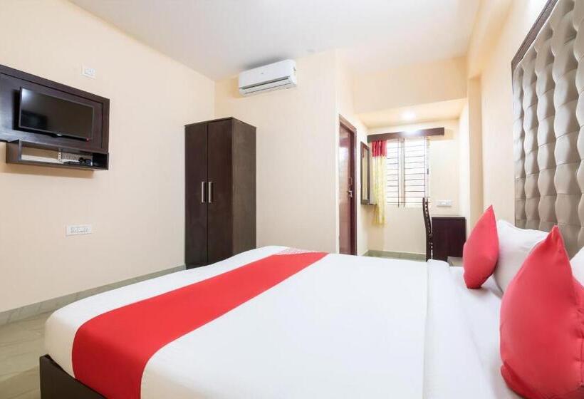 三人经典房间, Fabhotel Leo Grand