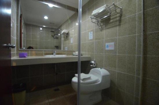 Quarto Triplo Deluxe, Td Lodge Kota Belud