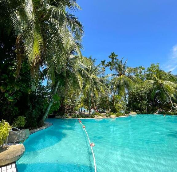 استودیوی لوکس, Rainbow Paradise Beach Resort