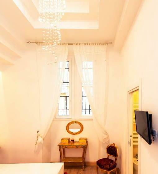 חדר דחוקס עם מיטת קינג, Roma Charming Rooms