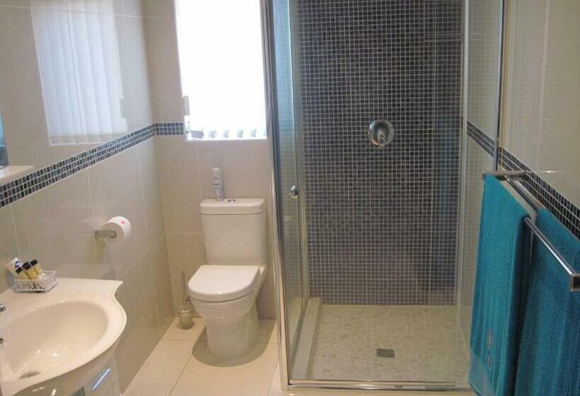 اتاق استاندارد, Swallows Nest B&b