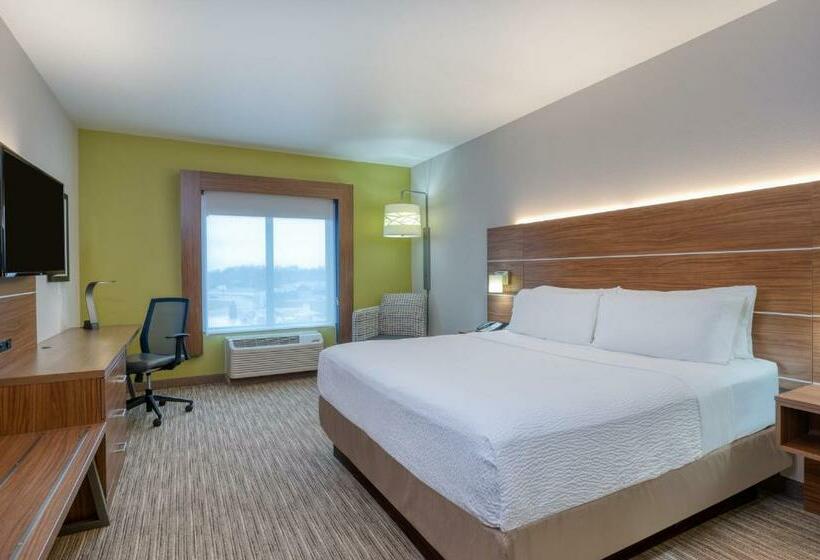 Номер Стандарт, Holiday Inn Express Troy, An Ihg