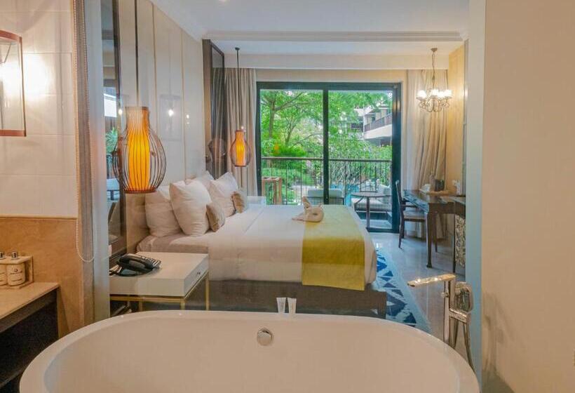 Полулюкс с Балконом, Jambuluwuk Oceano Seminyak