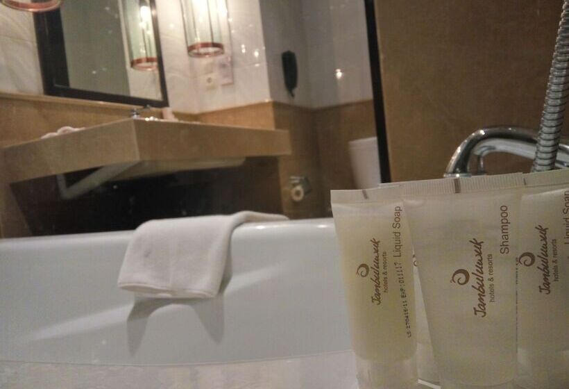 Номер Superior, Jambuluwuk Oceano Seminyak