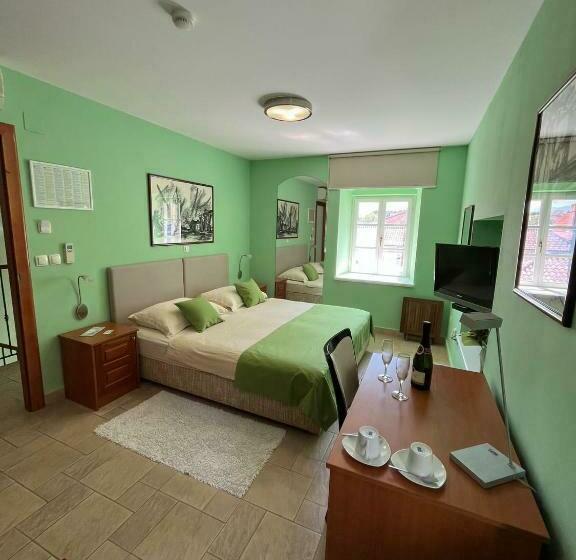 Номер Стандарт, Rooms Toni Palace