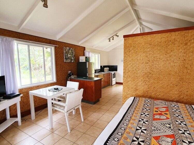 بانگلوی استاندارد, Muri Lagoon View Bungalows  Hillside Bungalow