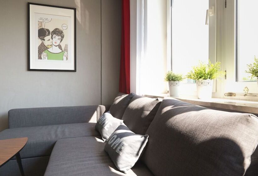 Апартаменты Deluxe 1 Спальня, Smolna Apartments By Your Freedom
