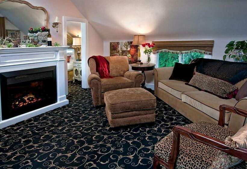 סוויטה עם ג'קוזי, Cozy Rose Inn