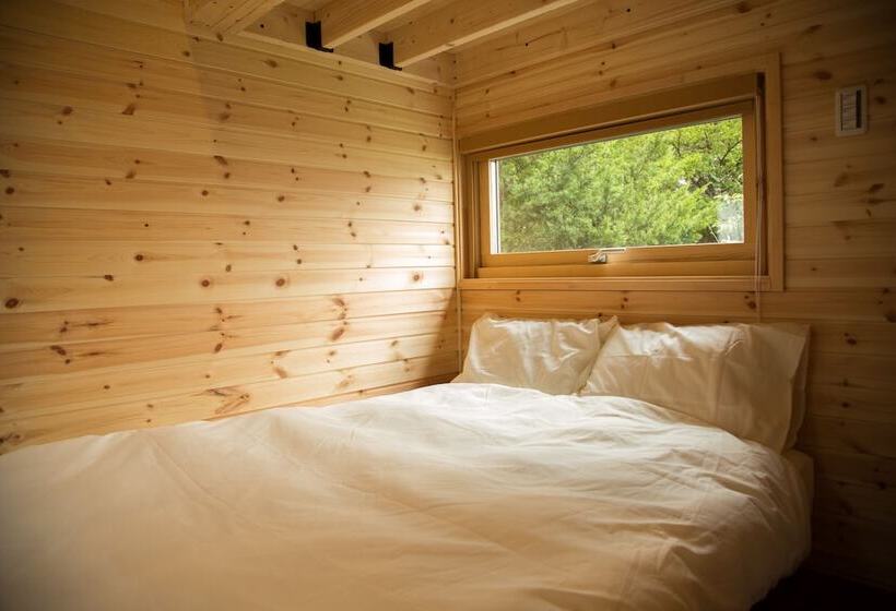 اتاق استاندارد, Brick House Furano