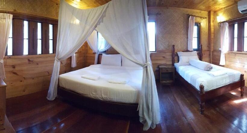 Семейный Номер, Baan Soontree Resort