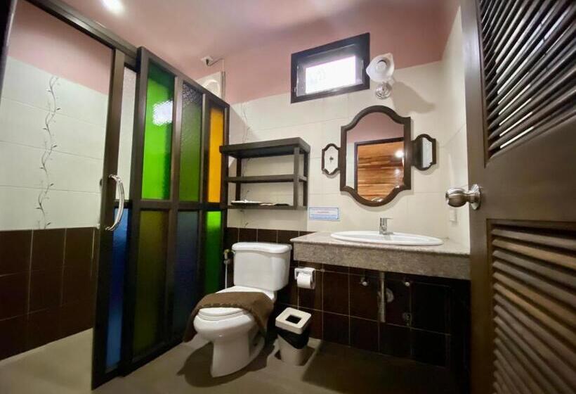 Семейный Номер, Baan Soontree Resort