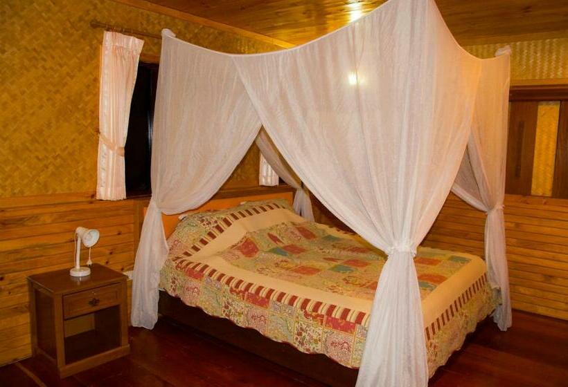 Номер Deluxe, Baan Soontree Resort