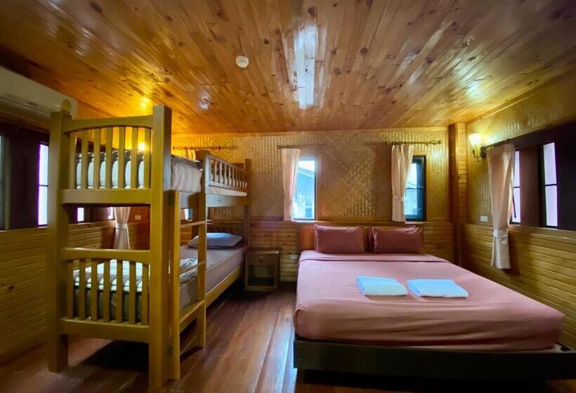 Четырехместный Номер Стандарт, Baan Soontree Resort