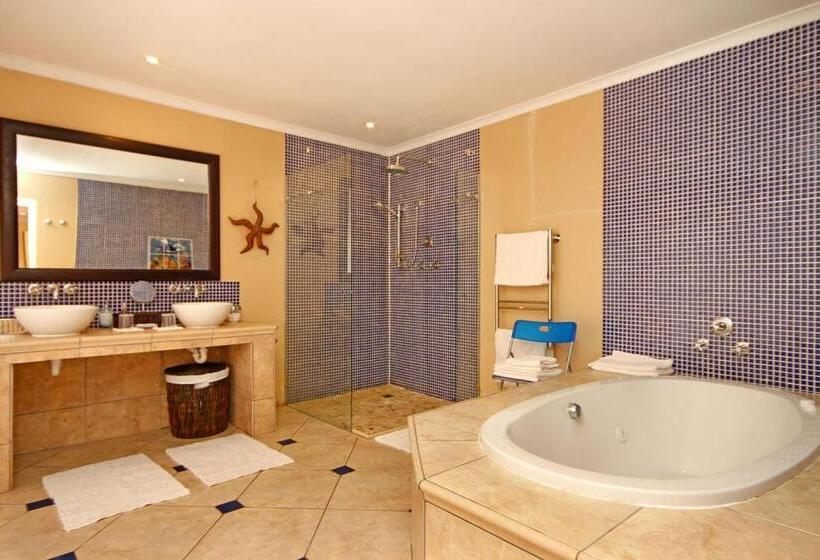 Номер Deluxe Кровать Кинг, Kleinbosch Lodge