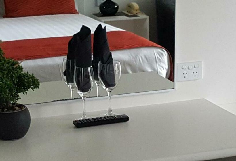 Номер Deluxe, Centre Point Midcity Motor Inn