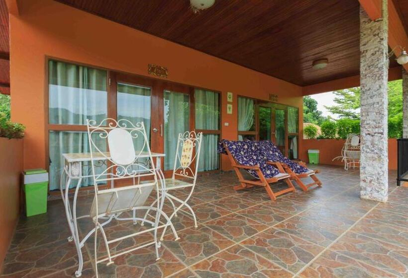 Quarto Estandar Cama King, Phachuanchom Resort Khaoyai