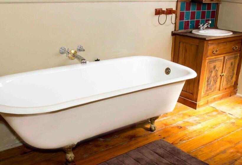 Семейный Номер, Victoria Heights B&b