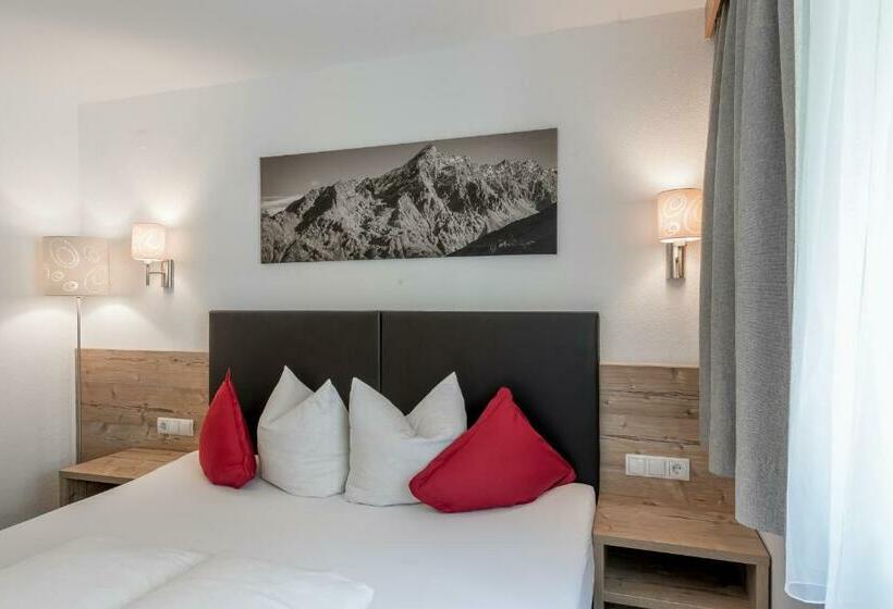 Apartamento 1 Dormitório com Sacada, Rechenau Living & Relax
