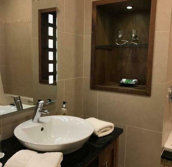 스탠다드 룸 호수 전망, St Kyrans Guest House