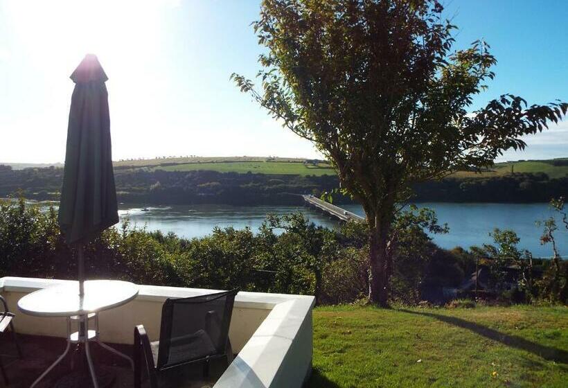 Студио Стандарт с Балконом, Rocklands House Bed And Breakfast