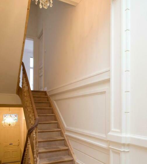 اتاق خانوادگی, Antwerp B&b