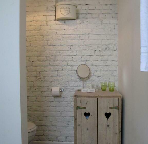 اتاق استاندارد, B&b Amuse Couche