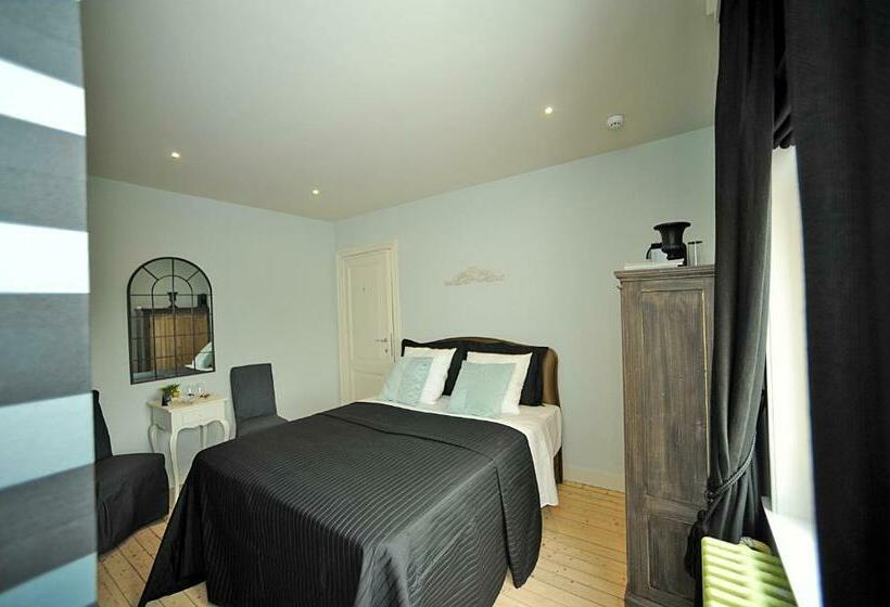 Quarto Deluxe, B&b Expo 13