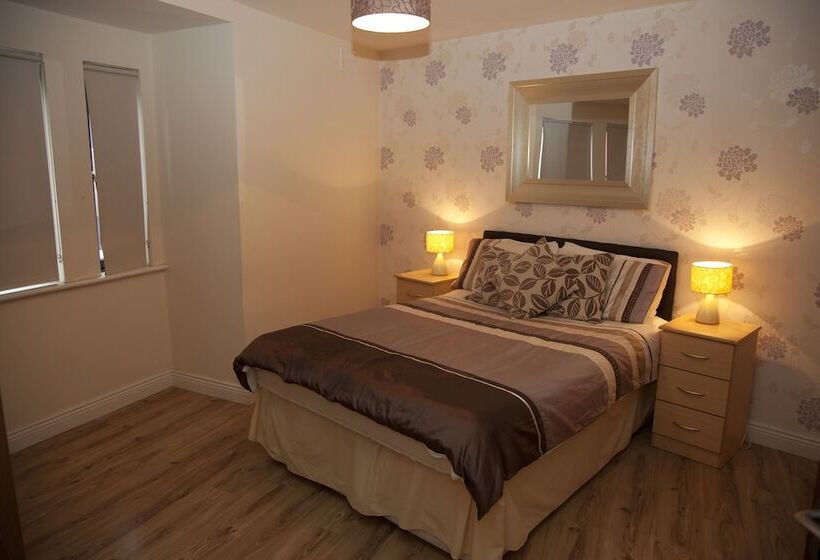 Апартаменты 2 Спальни, Arch House B&b & Apartments