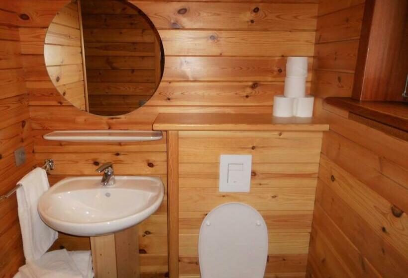 四人标准间, Willow Spring Way Station Bed & Breakfast