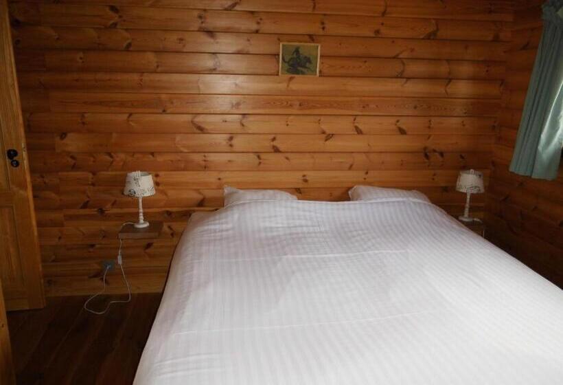 四人标准间, Willow Spring Way Station Bed & Breakfast