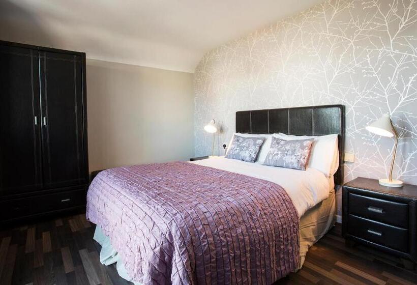 Номер Стандарт, Maddens Bridge Bar & Guesthouse