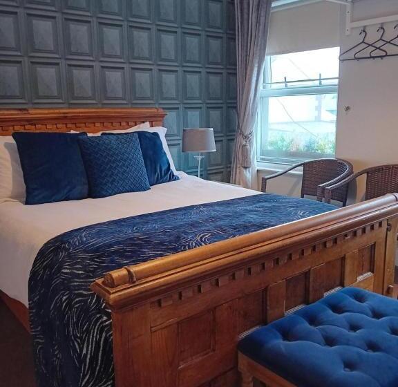 Номер Стандарт, The Baytree Restaurant & Guesthouse