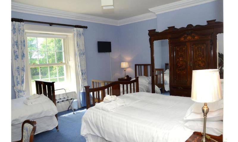 Семейный Номер, Cannaway House B&b