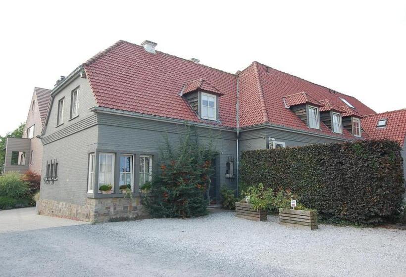 Номер Стандарт, Piano 2   Mont St Guibert   Louvain La Neuve