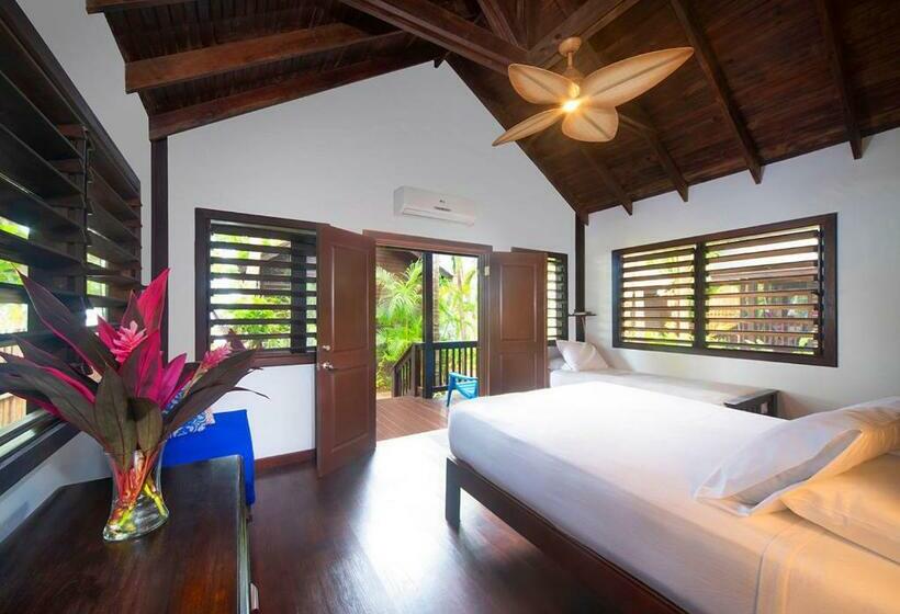 Bungalow Estándar Vista Mar, Puerta Azul