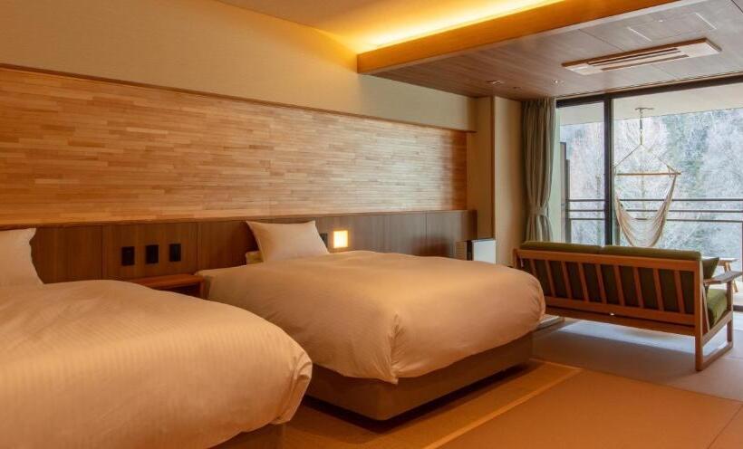 اتاق سوپریور, Sakunami Onsen Yuzukushi Salon Ichinobo